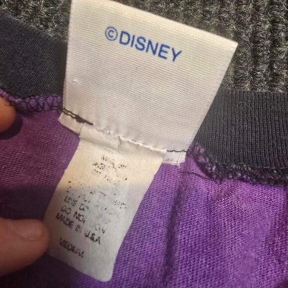 Vintage 80s Mickey and Minnie Mouse Tee. Size Medium - Picture 3 of 4